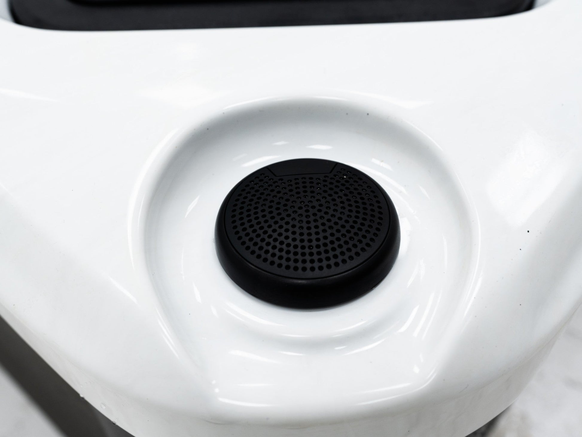 WithinWellness Elysium Dual 7 | 5-Person Dual Lounger Plug & Play