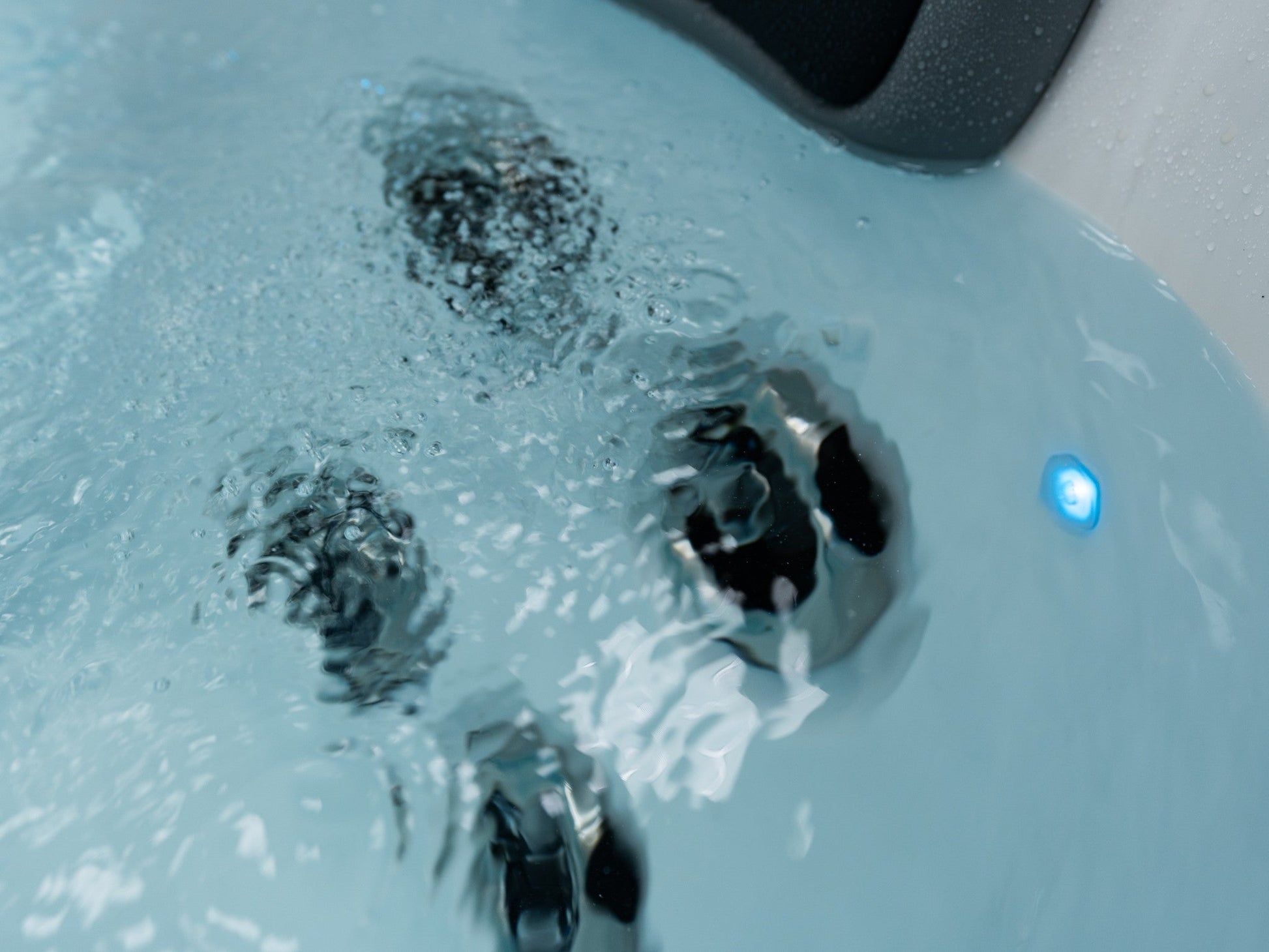 WithinWellness Elysium Dual 7 | 5-Person Dual Lounger Plug & Play