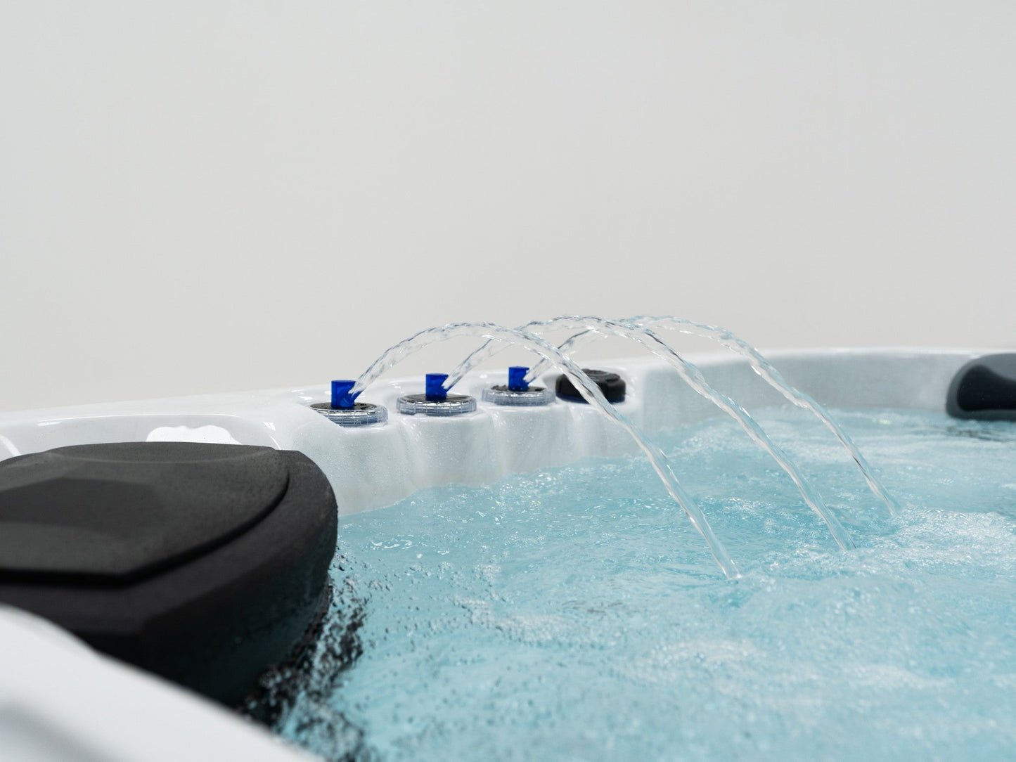 WithinWellness Elysium Dual 7 | 5-Person Dual Lounger Plug & Play