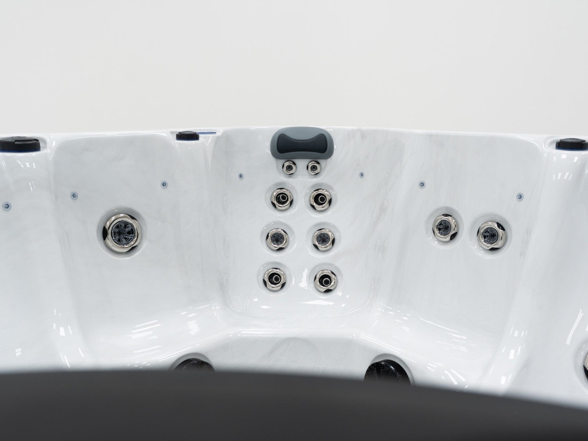 WithinWellness Elysium Dual 7 | 5-Person Dual Lounger Plug & Play