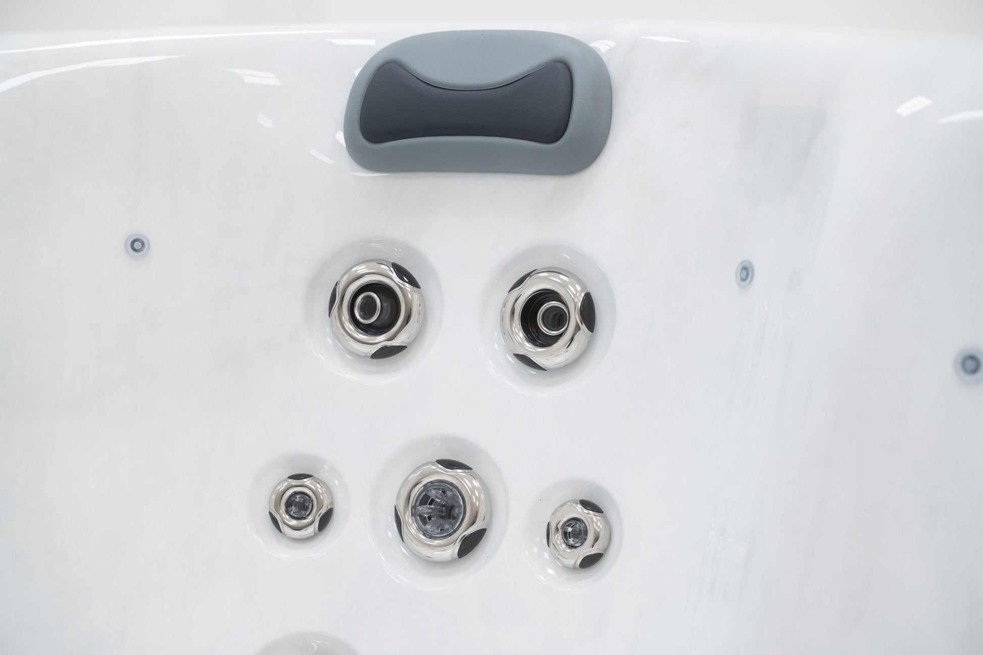 WithinWellness Elysium 6 | 6-Person Lounger Plug & Play Hot Tub