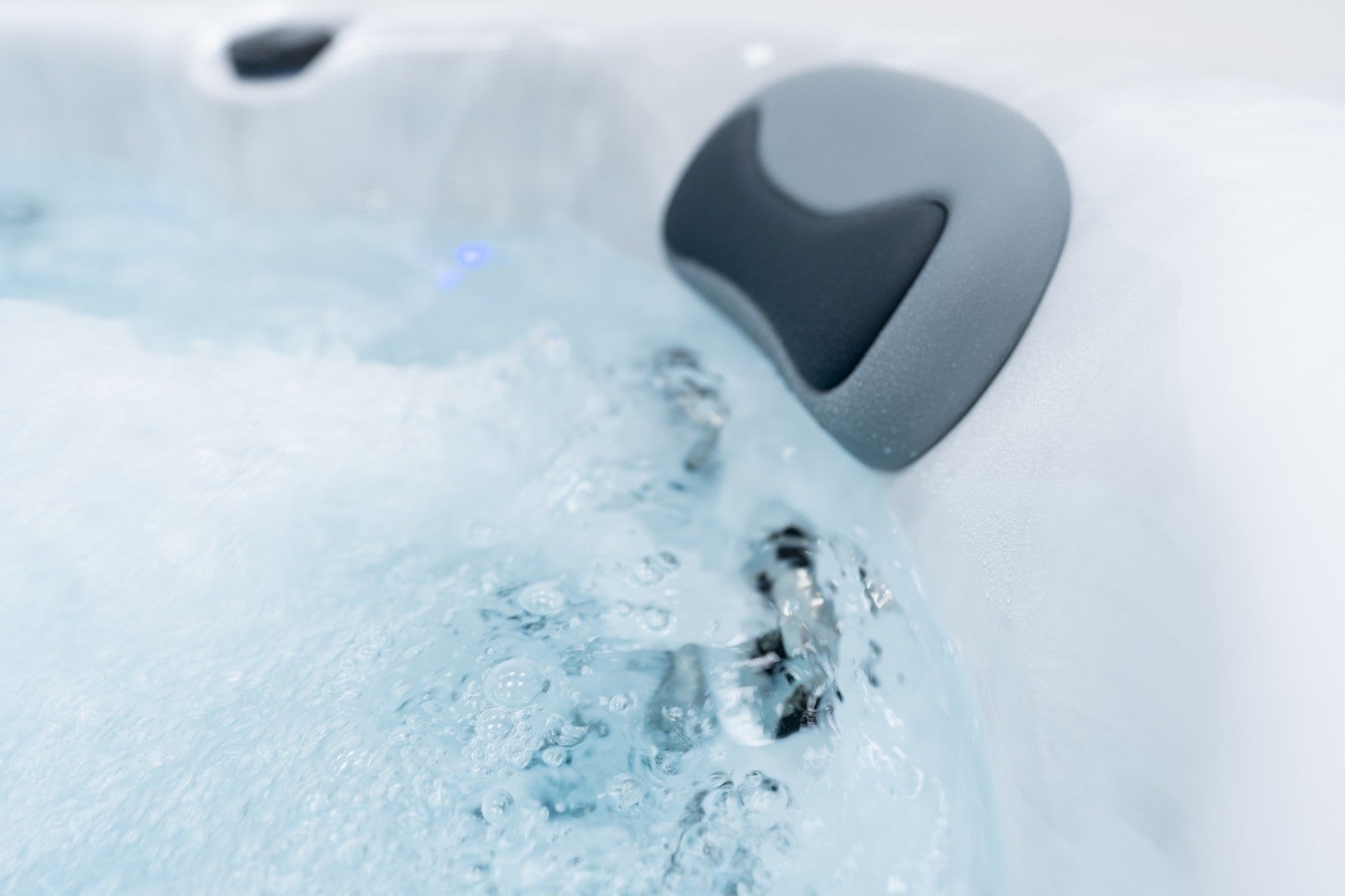 WithinWellness Equinox 7 | 7-Seat Social Plug & Play Hot Tub