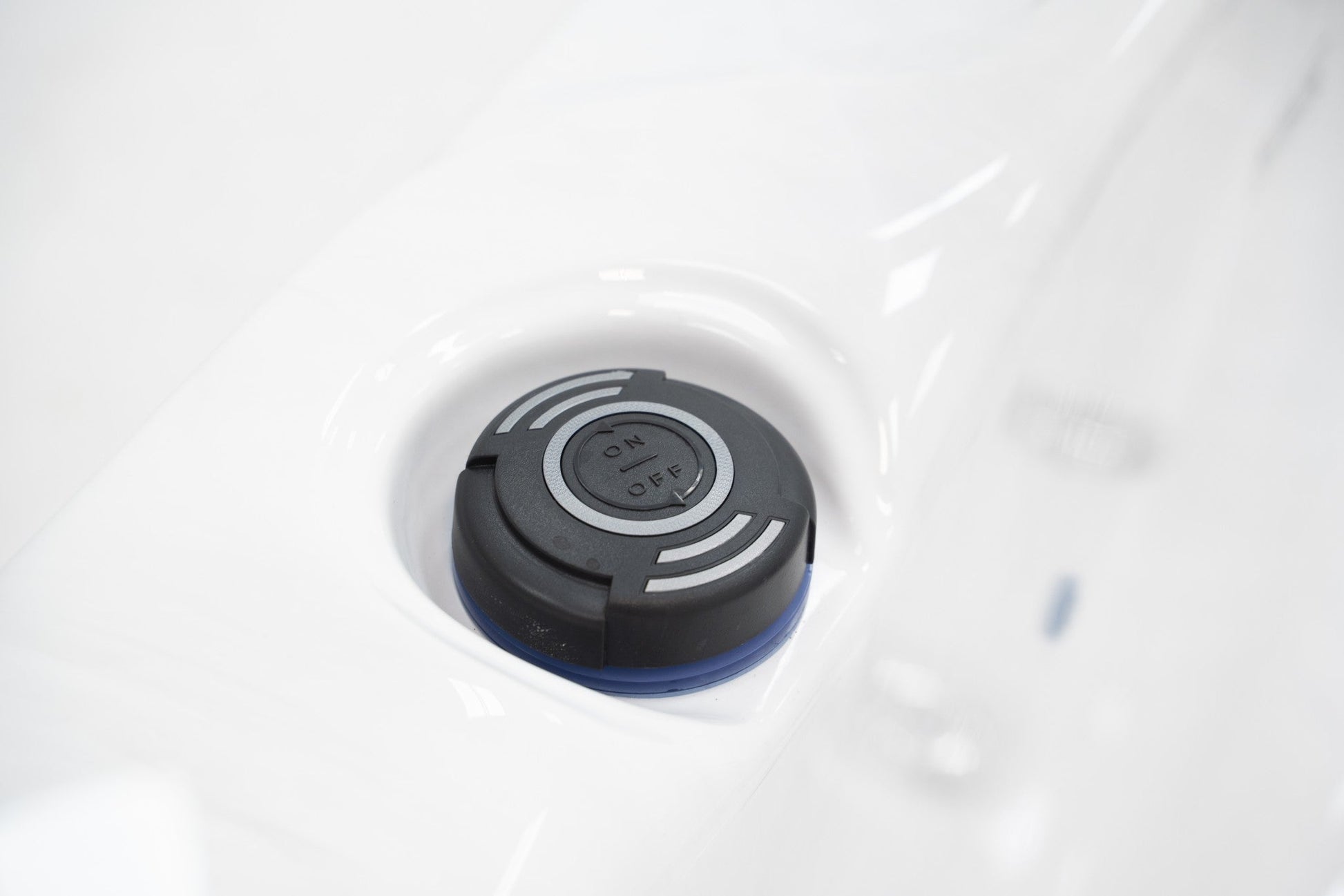 WithinWellness Serenity 3 | 3-Person Plug & Play Spa with Lounger