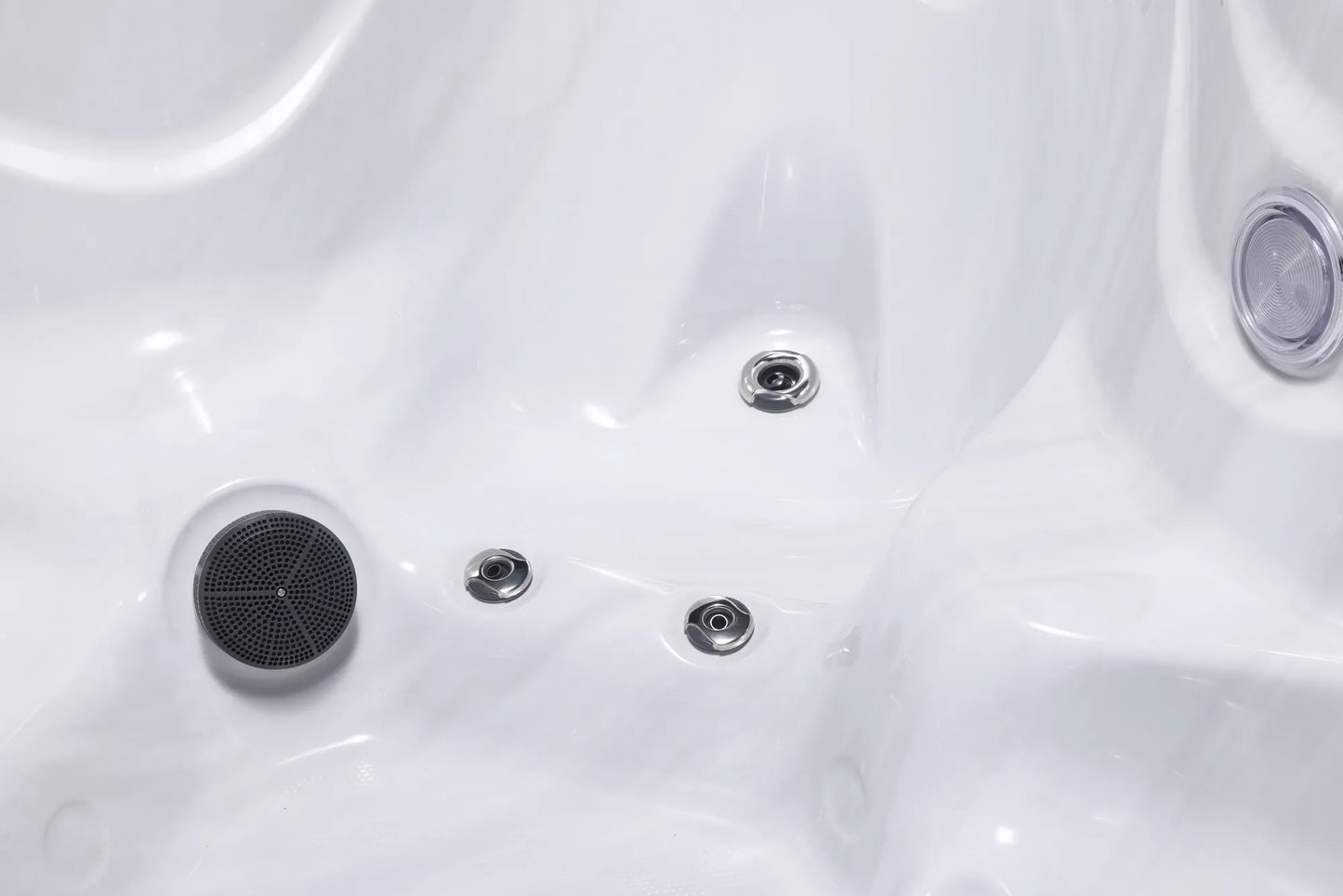 Within Wellness Entry Spa 4 – 4 Person Plug & Play Hot Tub