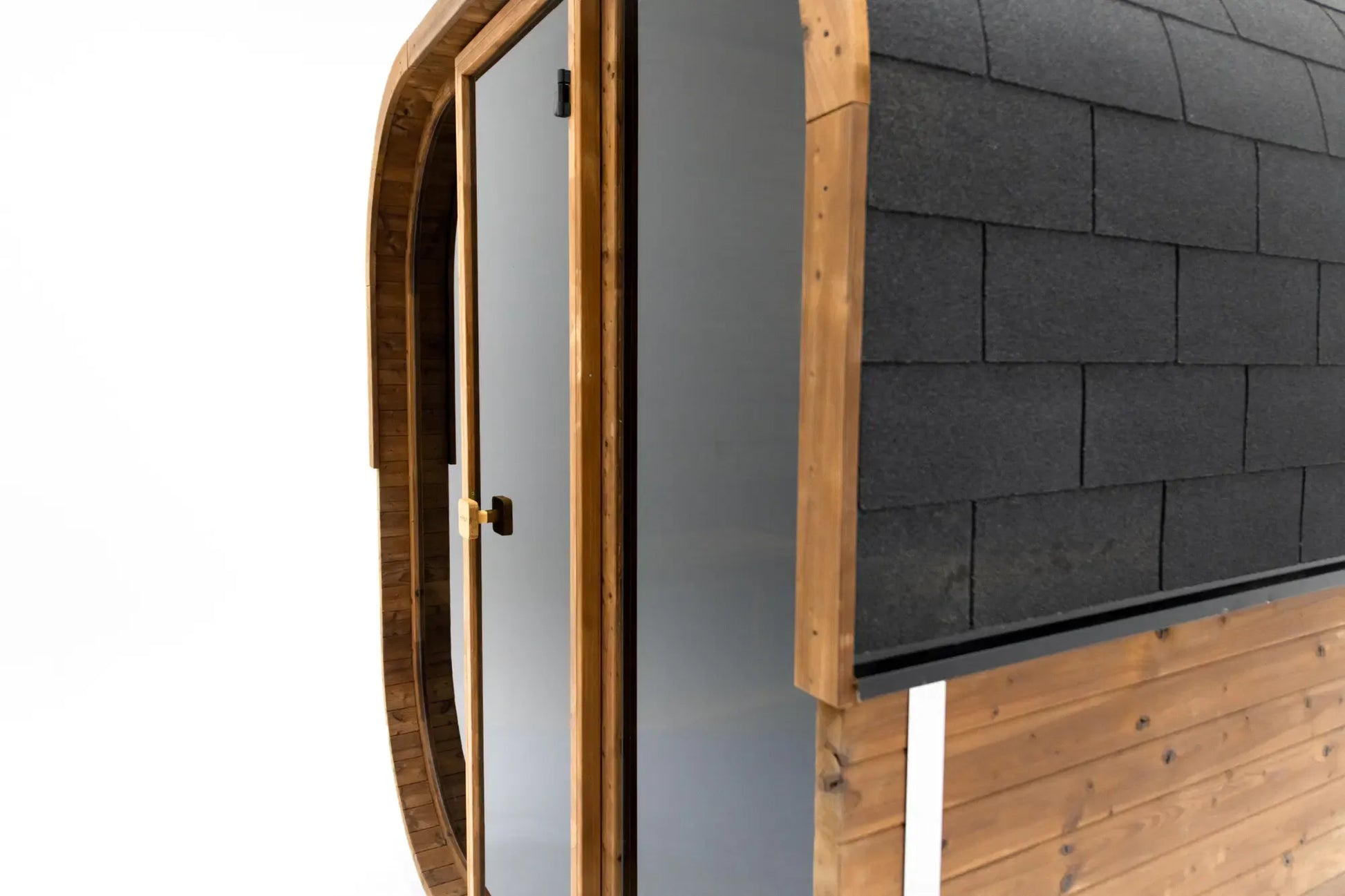 Hekla Cube Sauna 250 outdoor cube sauna product image.
