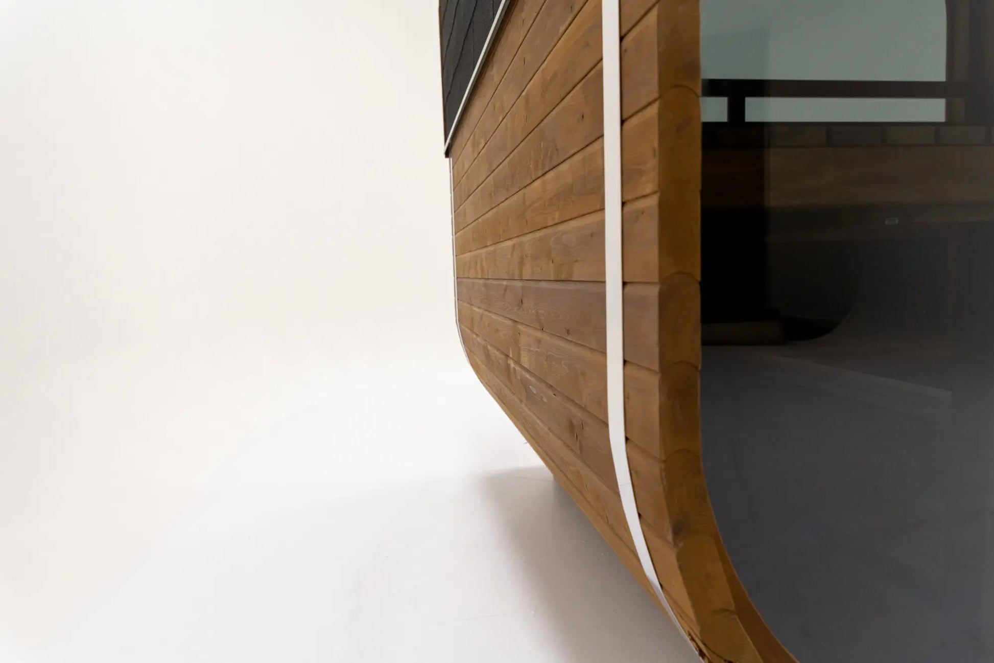 Hekla Cube Sauna 250 outdoor cube sauna product image.