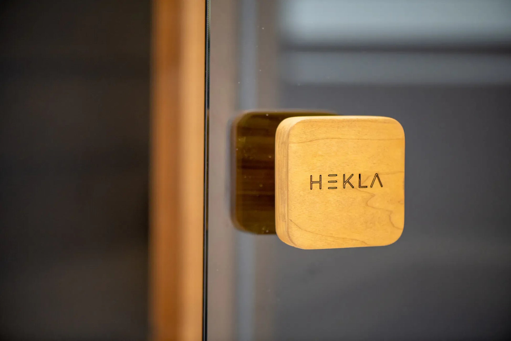 Hekla Cube Sauna 250 outdoor cube sauna product image.