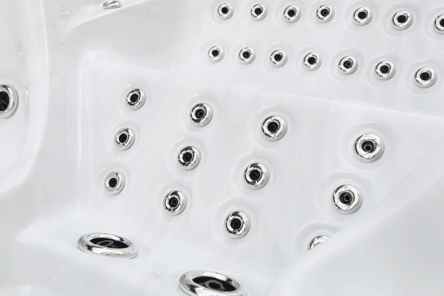 WithinWellness Party Pool 9 | 9-Person Social Spa Pool