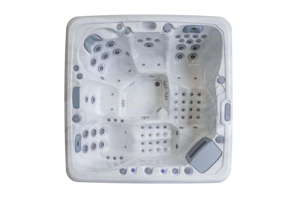 Platinum 12 | 7-Person Luxury Hot Tub