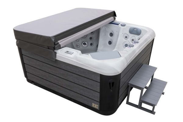 Platinum 3 | 5-Person Luxury Hot Tub