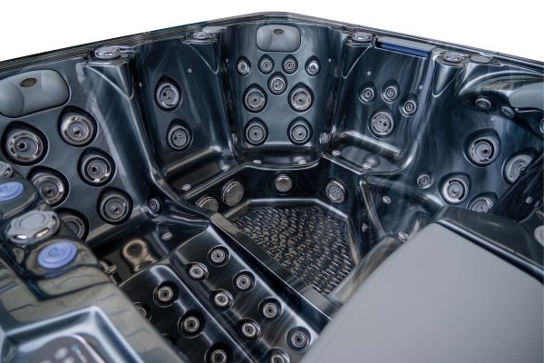 Platinum 5 | 7-Person Luxury Hot Tub