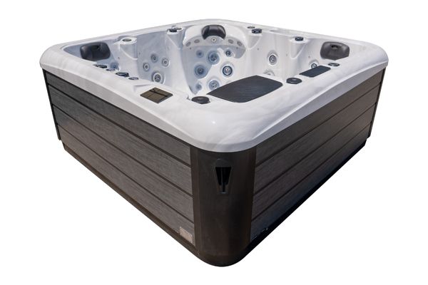 Platinum 6 | 7-Person Luxury Hot Tub