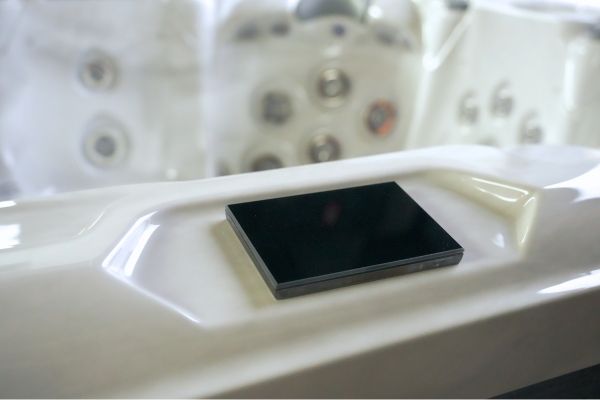 Platinum 8 | 5-Person Luxury Hot Tub