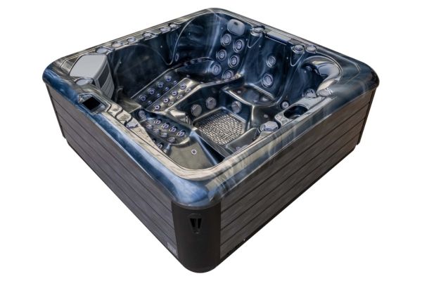 Platinum 8 | 5-Person Luxury Hot Tub