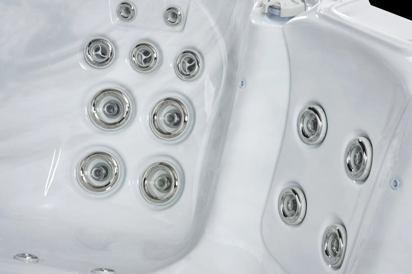 Within Wellness Social Spa 6 – 6 Person Party Hot Tub