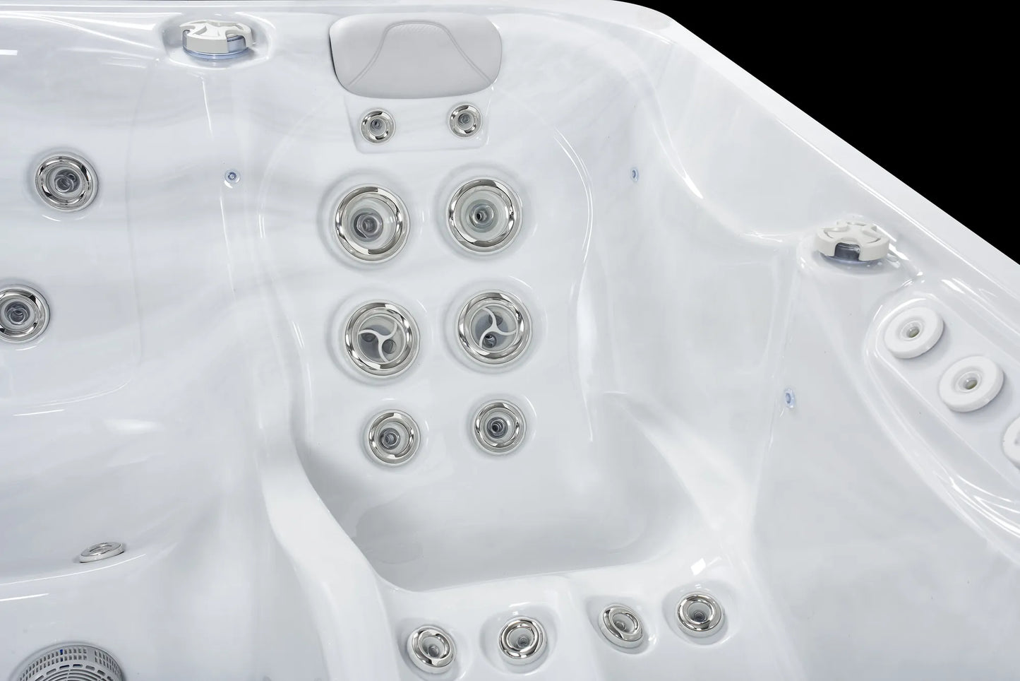 Within Wellness Social Spa 6 – 6 Person Party Hot Tub